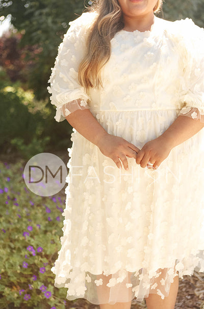Taylor Ivory Love Story - DM Exclusive - Maternity Friendly - Restocked