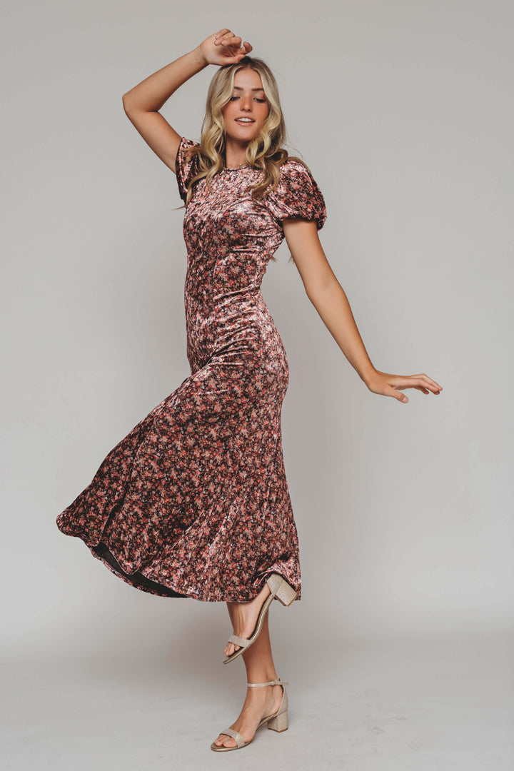 Jenna Coral Floral Velvet Dress - MCO – DM Fashion