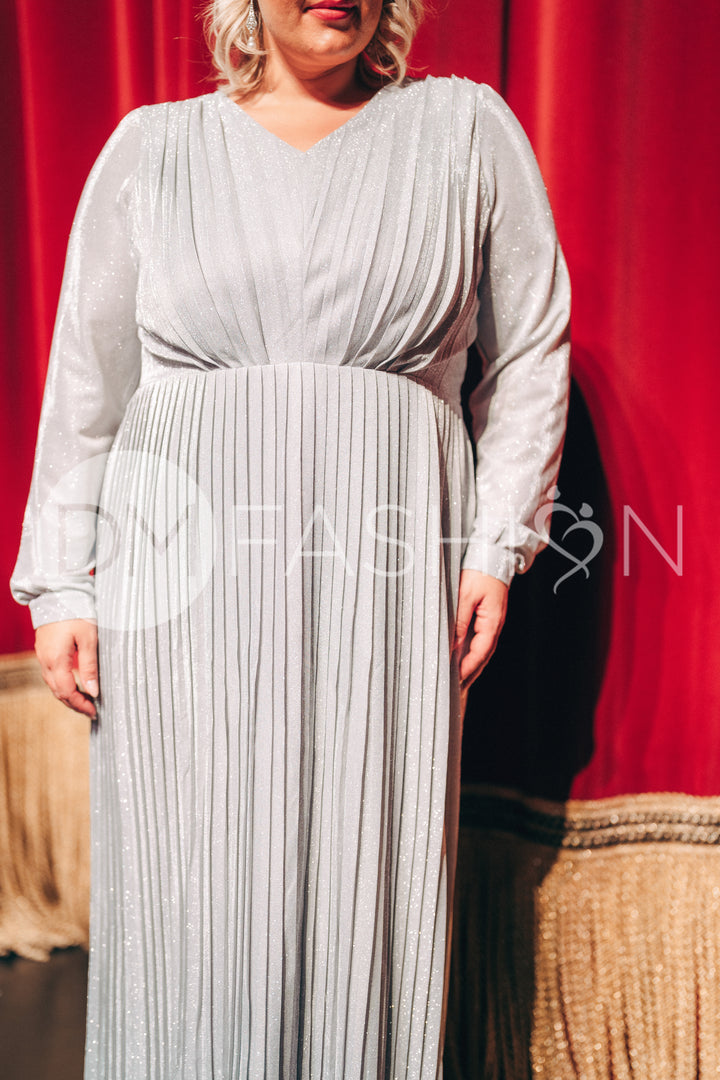tiana silver dress Tiana Silver Gown - DM Exclusive