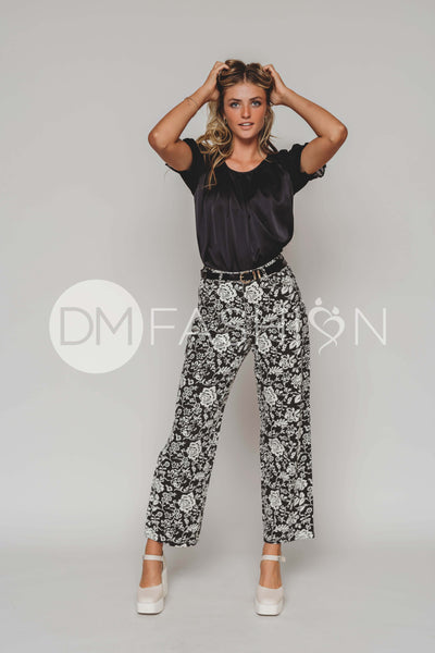Hey Darling Black Top - DM Exclusive