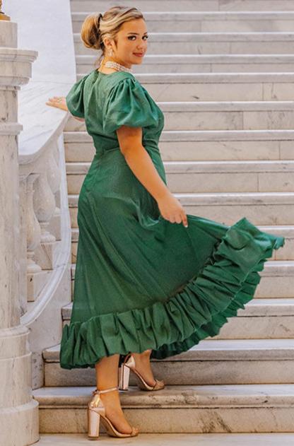 Petals & Prom  DM Fashion