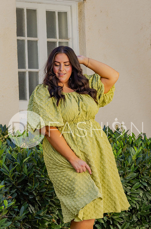 Brynn Winter Pear Texture Dress- DM Exclusive - Maternity Friendly