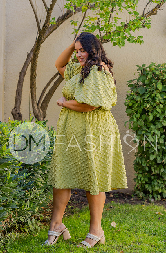 Brynn Winter Pear Texture Dress- DM exclusive - Maternity Friendly - Final Sale M