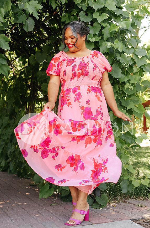 Kennzie Tropical Floral- DM Exclusive