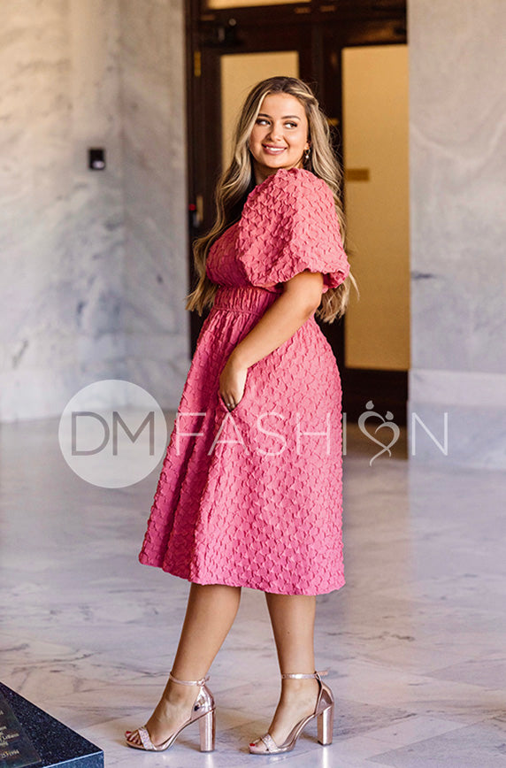 Brynn Desert Rose Texture Dress - DM Exclusive - Maternity Friendly