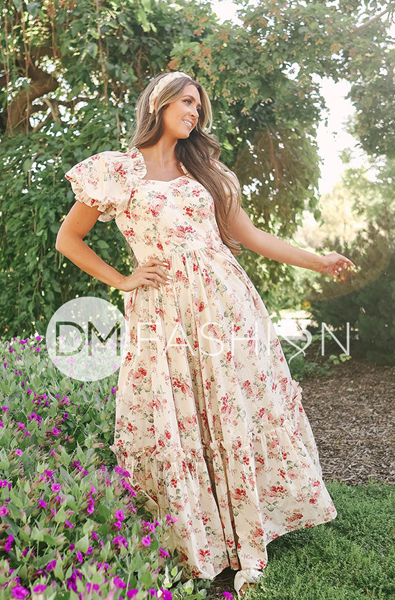 Brynnleigh Ivory Cottage Floral Gown- DM Exclusive