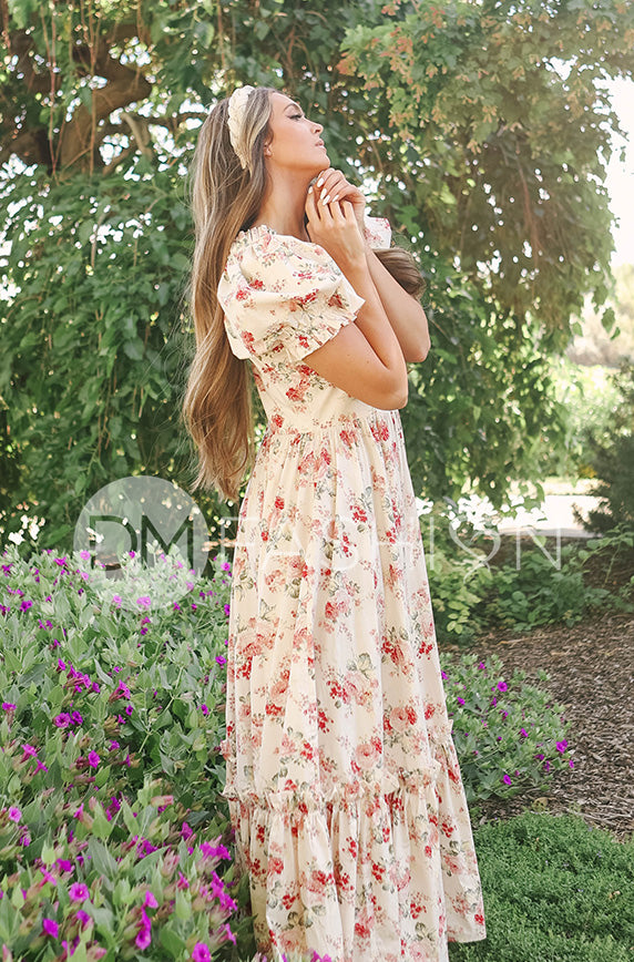 Brynnleigh Ivory Cottage Floral Gown- DM Exclusive