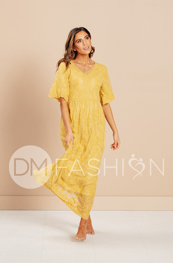 Aspen Sunset Gold Lace Dress - DM Exclusive - Maternity Friendly