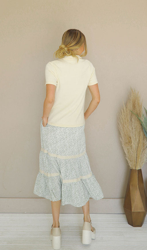 Little Town Collared Knit Top