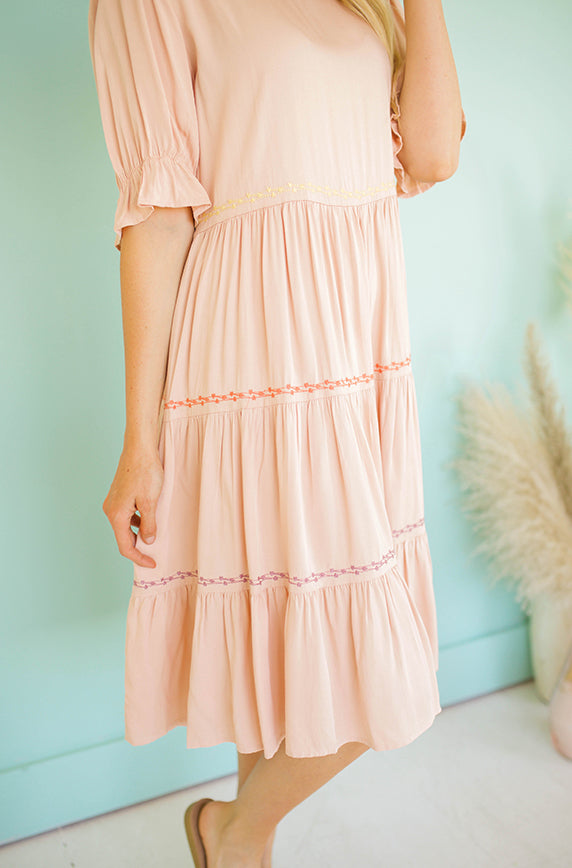 Oaklee Peach Midi Dress - Maternity Friendly - FINAL SALE - FINAL FEW